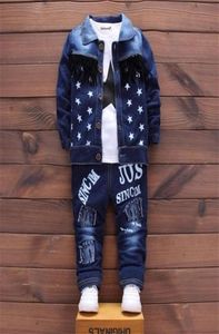 Abbigliamento per bambini Neonate Copre gli insiemi Giacca di jeans per bambini Maglietta Pantaloni 3 pezzi Abiti Completo Autunno Inverno Tute per bambini X3223368