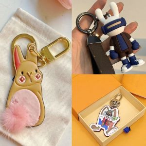 Year of Rabbit Limit Key Wallet Luxury Brand Letter Fur Keychain Classic Designer Male and Female Letter Robot Keyring Unisex Shoulder Bag Totes Pendant