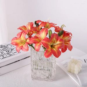 Flores decorativas 15cm simulação hemerocallis grandiflora artificial lírio flor de seda sala estar mesa jantar diy festa de família casamento