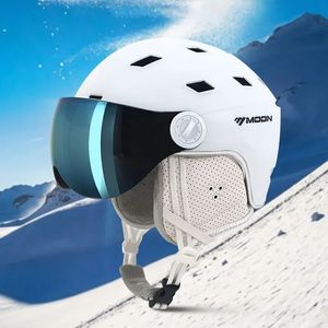 Skihelm mit Schutzbrille Integral geformter Snowboard-Outdoor-Sport Anti-Impact-Skateboard-Helme für Männer und Frauen y240124