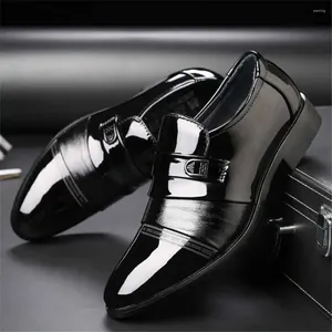 Sapatos de vestido mocassins de salto baixo branco casamento homem homens tênis esporte beskets china s obuv