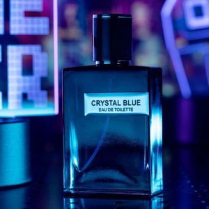 Pingdi Earth Erkek Kokusu Kristal Mavi Mliket Kokusu Üstün Küçük Grup Taze ve Sıcak Ahşap Parfüm Arabalar için Kalıcı Bir Koku bırakıyor