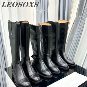 LEOSOXS Последние летние женские замшевые сандалии с ремешком на спине для взрослых, сандалии-гладиаторы, сандалии на высоком каблуке с открытым носком.Длинные сапоги 1 240130