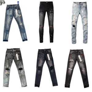 Lila designer jeans denim byxor svarta byxor av hög av hög kvalitet broderi quiltning rippad för trendmärke vintage byxa mens fällande smal magiskt mode 9