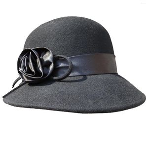 베레모 검은 양모 펠트 클로체 버킷 벨 모양의 모자를위한 꽃 매듭