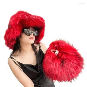 Berets 2024 Winter Raccoon Women Fashion Warm Fur Round Hat Female Ball Clutch Bag Set