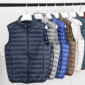 Outono inverno masculino ultra leve pato para baixo colete jaqueta masculina pato branco para baixo colete sem mangas casaco portátil quente puffer colete 240119