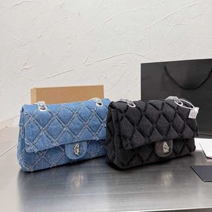 빈티지 10A 럭셔리 핸드백 여성 가방 핸드백 25cm 지갑 디자이너 플랩 가방 어깨 진한 블루 데님 실버 체인 하드웨어 끈으로