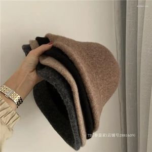 Berets Knitted Wool Panama Women Winter Warm Basin Caps Lady Fashion All-match Bucket Hat Female Japanese Type Sun