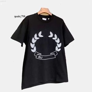 Mens Short Letters Designer Burberies Cotton Casual Burbreries Sleeve Travel Holiday Tops Summer Printed Embroidered T-shirt Tee 9766