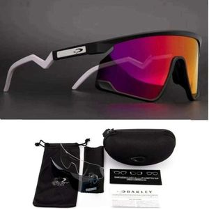 Óculos de sol Designer Oakleys Óculos de sol Oakly Okley Oki Ciclismo Óculos Oo9098 Bicicleta Esportes Polarizados Conjunto de três peças correndo à prova de vento e à prova de areia