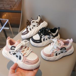 Barn sneakers 2024 Spring Autumn New Cartoon Panda Shoes Girls Casual Non-Slip Soft Sole Barn Sportskor Boy Sports Shoes Baby Sports Shoes Single