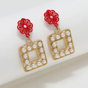 Dingle örhängen enkel mode simulerad pärla röd emaljering blomma överdriven fyrkantig hänge stort droppe för kvinnor smycken