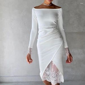 Casual Dresses Women's Sexy Lace Hollow Dress Open Back One-Line Neck Slim Långärmad födelsedagsfest bröllop Oregelbunden split prinsessa