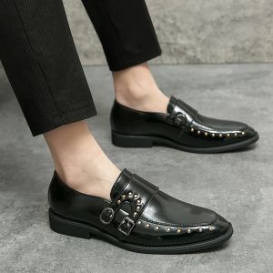 Trendências da marca Buckle Men Fashion Casual Leather Double Supotos Mocassins Business Spring Novo British Style Shoes 235