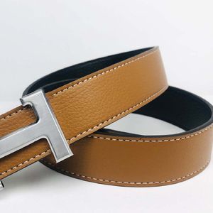 Desinger Belt Orange Belt Luxury Belt Womens Man Belts Fashion Buckle äkta läderbälte Cowskin Belt Letters Gold Silver Buckle White Belt For Man Black Belt Gift