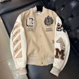 Herbst/Winter -Off -Marke White Jacket 2024 neuer Mantel Männlich und weibliche Liebhaber der schweren Industrie Stickte Wolle Spleiß Leder Ärmel Bomber Baseballjacke