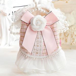 Hundkläder Camellia Bowknot Princess Dress Clothes Lacework Lapel Design Små kläder Kawaii Varma mjuka vinterparty Pet Products