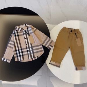 Zestawy ubrań dla dzieci w kratę Koszule spodnie maluch ubrania garnitury chłopcy dziewczyny dzieciak projektant marki długie rękawy spodni młodzież luksusowe listy wiosenne BAB f0mc#