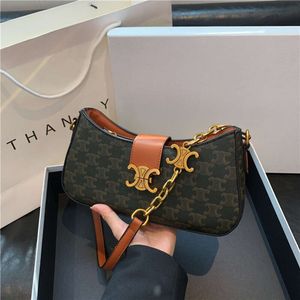 Women s Autumn New French Stick High End Fashion Small Square Single Shoulder Crossbody Bag factory direct sales