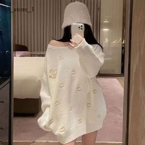 Chanele Luxury Women Sweaters Designer Classical Fashion Clothing Gentle Crochet Hoodie Knit Sweater Keep Warm Cardigan Långärmning Cashmere CC Black White Top 20