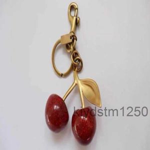 Exquisite Crystal Cherry Bag Pendant Keychain for Women High-grade Car Accessories 1ZWX