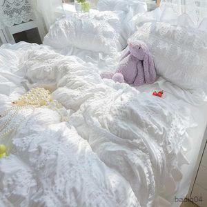 Bedding sets Korean Princess Seersucker Kawaii Bedding Set Lovely Ruffles Girl Duvet Cover Set Solid Color Soft Comfortable Bed Sets 220x240