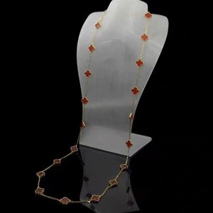 2024 designers halsband för kvinnor lyx 18k med 10 blommor fyra bladklöver hänge halsband toppkvalitet guld klassisk kedjeskal för bröllop smycken med boxq9