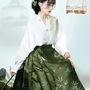 Gonna Hanfu originale Costume in stile cinese Mamianqun Dinastia Ming Tessitura Gonna in oro con faccia di cavallo Gonna cinese in maglia 240130