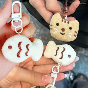 Keychains tecknad plysch katt nyckelring på ryggsäck håry kawaii siden fiskhänge kvinnor män kid leksak docka nyckel kedje väska biltangent present