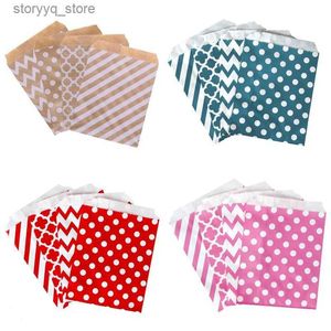 Etiketter Taggar Kraft Paper Bag Chevron Dot Flower Pattern Candy Cookie Package Bag Birthday Christmas Party Supplies 20st 13x18cm Q240217