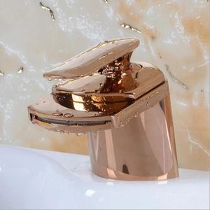 Badezimmer-Waschtischarmaturen, Roségold, Wasserfall-Wasserhahn für Waschbecken, weißer Griff aus massivem Messing und kalte Mischbatterien, an Deck montierter Wasserhahn