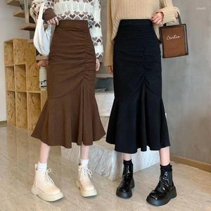 Saias Coreano Outono Menina Algodão Saia Outono Inverno 2024 Nicho Design Corduroy Cor Sólida Fishtail Elegante Mulheres