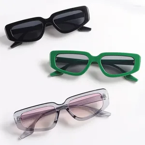 Occhiali da sole 2024 Moda Sexy Cat Eye Donna Nero Verde Hip Occhiali Versatile Uomo Donna Occhiali Streetwear UV400