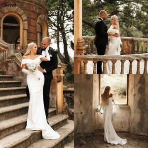 Boho ogród proste sukienki ślubne syreny seksowne na ramię Big Bow Back Women Bridal suknie ślubne Siez pociąg letnie plaż