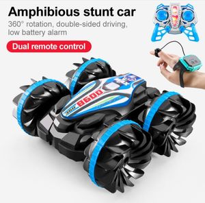 Children's gift four-wheel drive off-road vehicle, remote control for street stalls, amphibious dual sided driving, children's deformation remote control