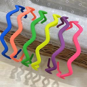 Hair Accessories 2024 Styles Fashion Wavy Plastic All-match Frosted Solid Color Band Headband For Women Girl Headwear