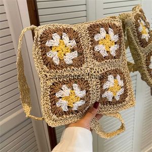 Shoulder Bags Womens Crochet Bag Vintage Ethnic style Handmade Weaving Straw Crossbody Bohemian Design Hollow Messenger HandbagH24217