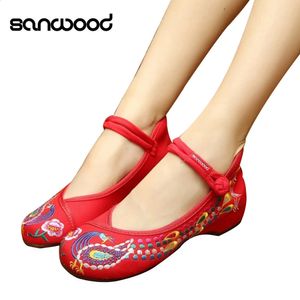 Eingetroffene Damenschuhe im chinesischen alten Peking-Stil mit Phoenix-Blume bestickt, flache Schuhe 240202