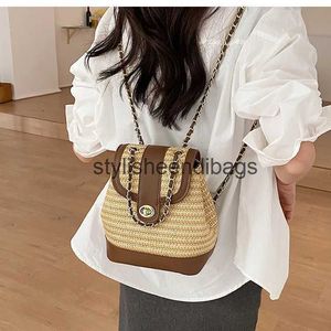 مصمم الأزياء على شكل حقيبة ظهر PU و Straw Womens غير الرسمية قفل القفل Bucket Bag Travel Summer Beachh24217