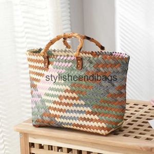 Totes Vintage Bamboom Handle Rattan Women Handbags Wicker Woven Basket Bag Handmade Summer Beach Straw Casual Small Tote PursesH24217