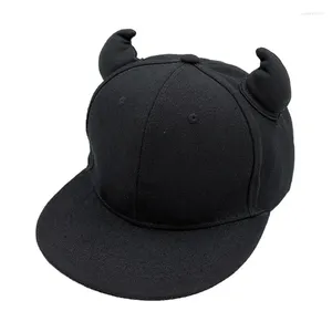 Bollkåpor unisex fast färg baseball cap djävul horn dekor solskydd hatt för vår sommar vuxen utomhus justerbar cykling