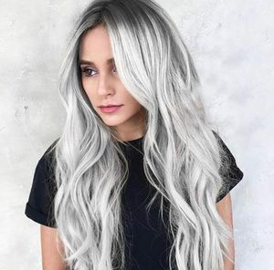 Ombre Silver Wavy Wig Grey Long Curly Hair Wigs With Air Bangs With Wig Cap Cosplay Halloween för Women7665174