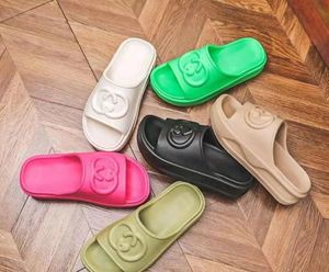 2024 Designer Slipper Thick Bottom Platform Soft Comfortable Rubber Slide Sandals Women Shoes Black White Pink Green Luxury Fashion Flat Flops Size 35-42