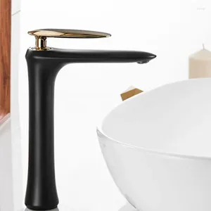 Rubinetti per lavandino del bagno Rubinetto per lavabo in lega di rame nero oro e acqua fredda mista sopra la vasca da bagno