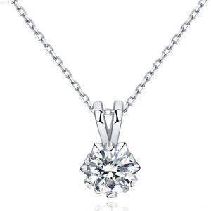 Dortnover Custom Vvs 1ct Round Moissanite Pendant Necklace 925 Silver Claw Setting Minimalistic Diamond Tester Pendant