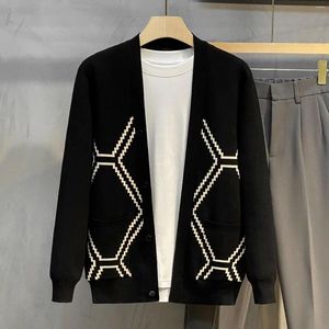 Maglioni da uomo lavorati a maglia per uomo Business Graphic Abbigliamento da uomo Cappotto Cardigan Giacca nera Maglioni caldi Manica lunga Vestibilità lavorata a maglia X S