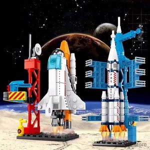 Blocks Technical Saturn V Space Rocket Launch Center Model Building Blocks DIY Assemble Bricks Education Toys Birthday Gift For Boy Kid