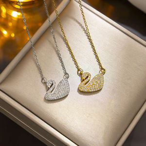Pendant Necklaces Designer Fashion Womens Crystal Necklace Light Y2k White Dance Swan Gifts for Girls