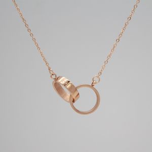 2024 colar para mulher amor jóias pingente de ouro anel duplo de aço inoxidável jewlery moda oval intertravamento anéis clavicular corrente colares designerQ6